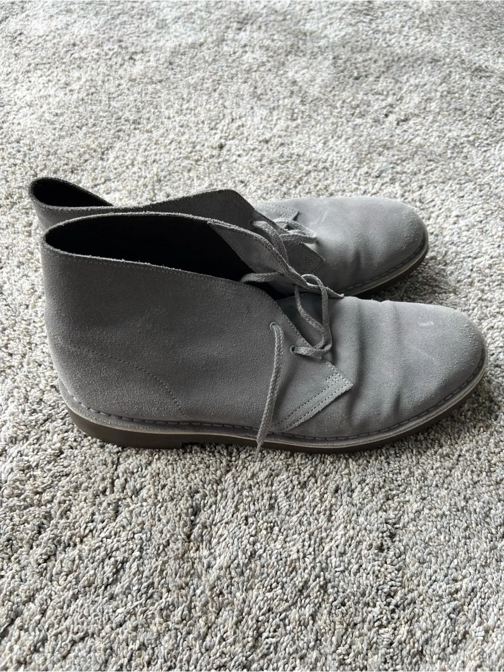 Men's Classic Gray Suede Desert Boots. Size 12.
